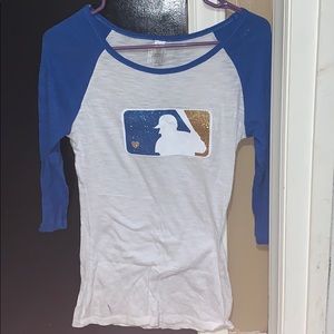 Baseball tee